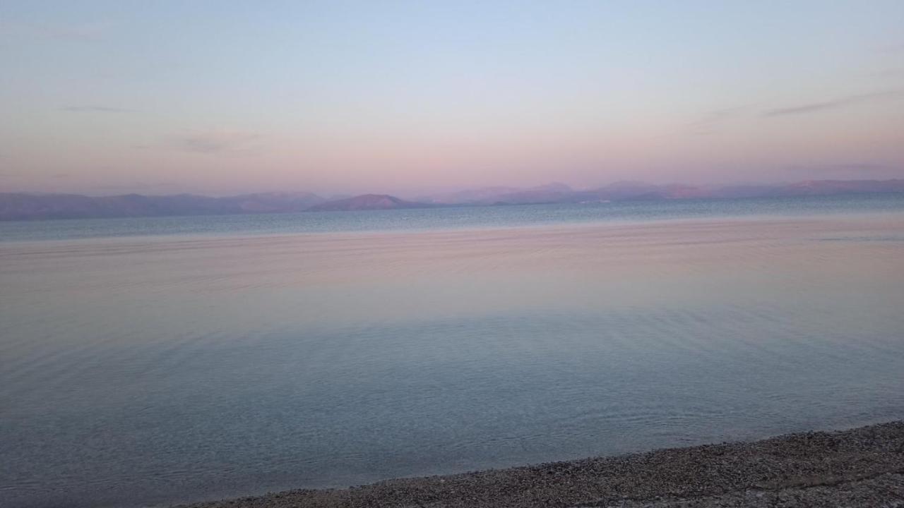 Lithino Apartments - 5Min From The Beach Άγιος Ιωάννης Περιστερών Εξωτερικό φωτογραφία